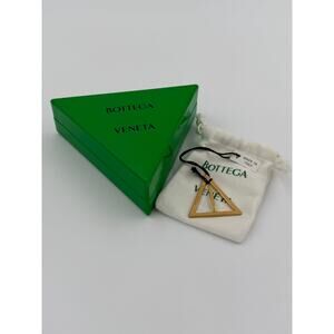 Bottega Veneta Brass Money
Clip/Bookmark